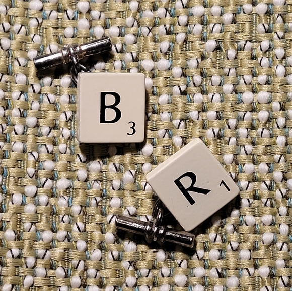 Vintage R.B. or B.R. Scrabble Tile Cufflinks - Picture 1 of 3